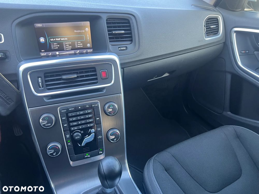 Volvo V60 - 20