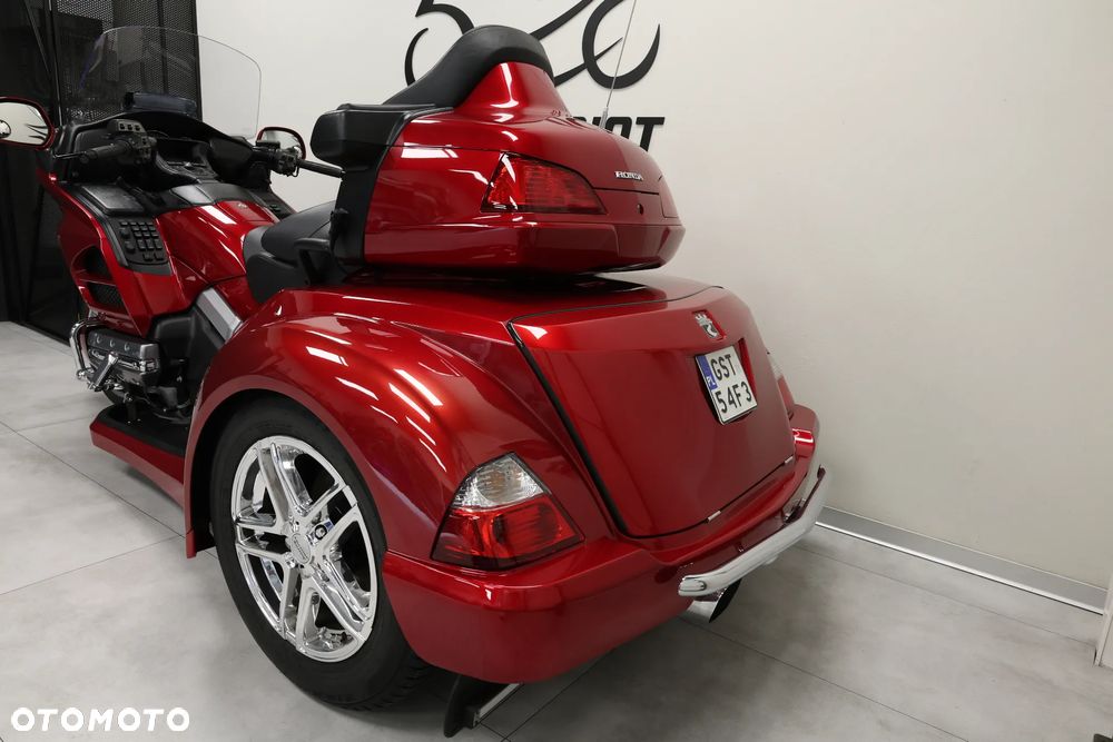 Honda GL - 9