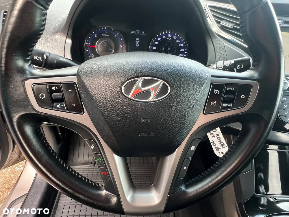 Hyundai i40 Kombi 1.7 CRDi Style - 31
