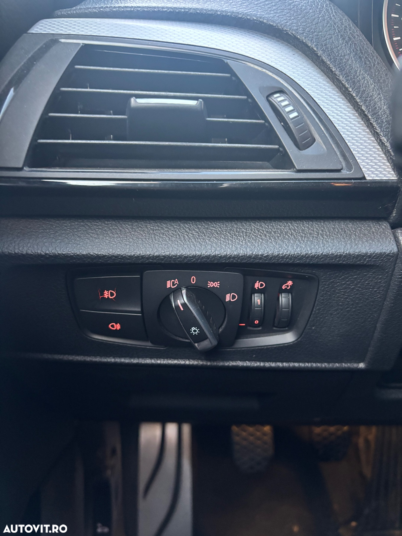 BMW Seria 1 118d - 26