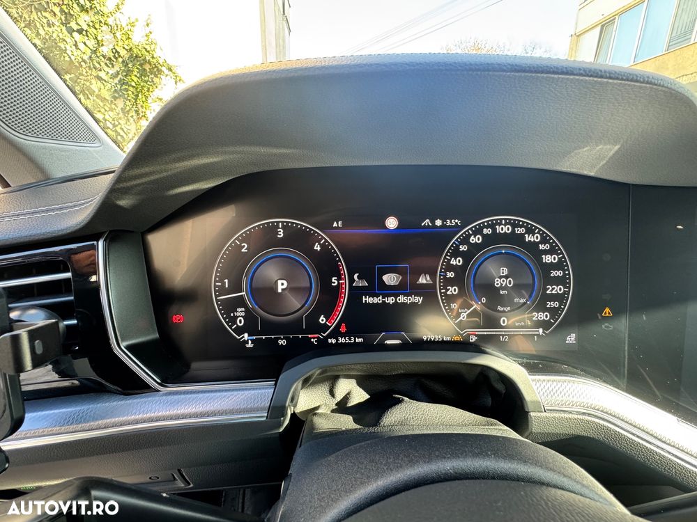 Volkswagen Touareg V6 TDI R-Style - 15