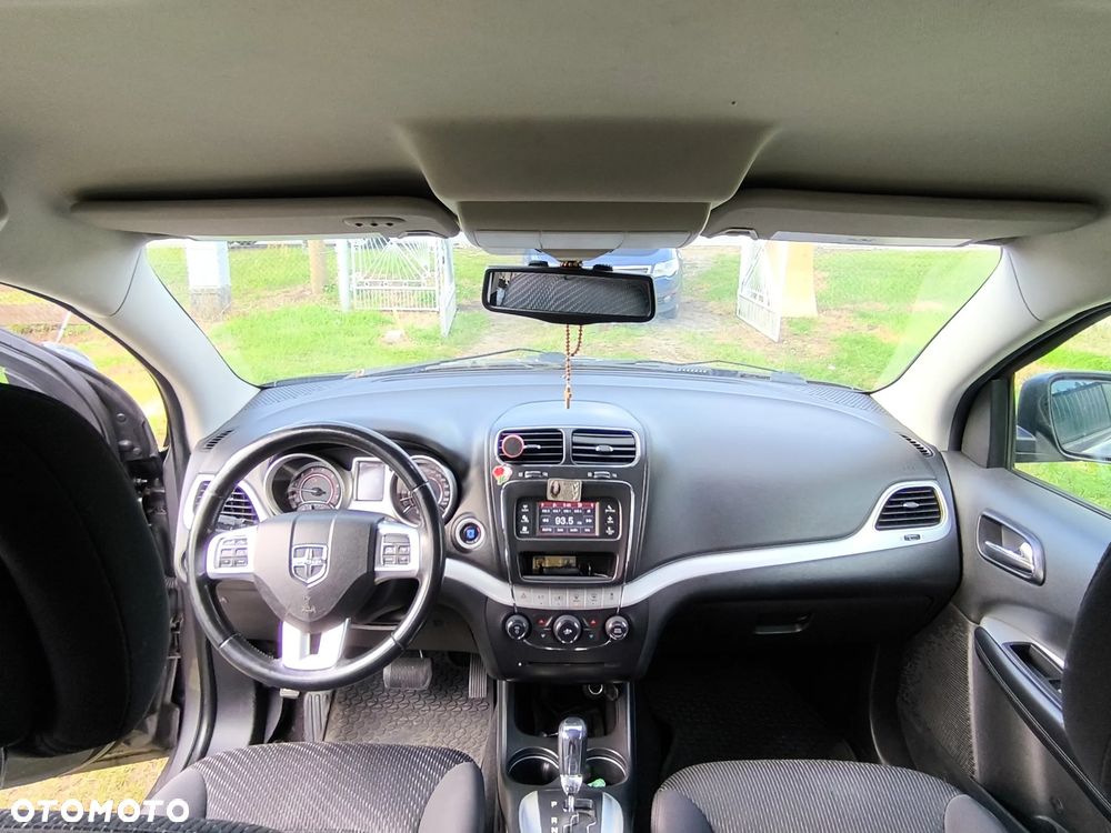 Dodge Journey - 9