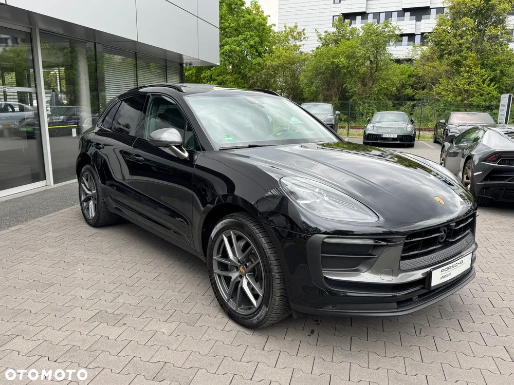 Porsche Macan T - 2