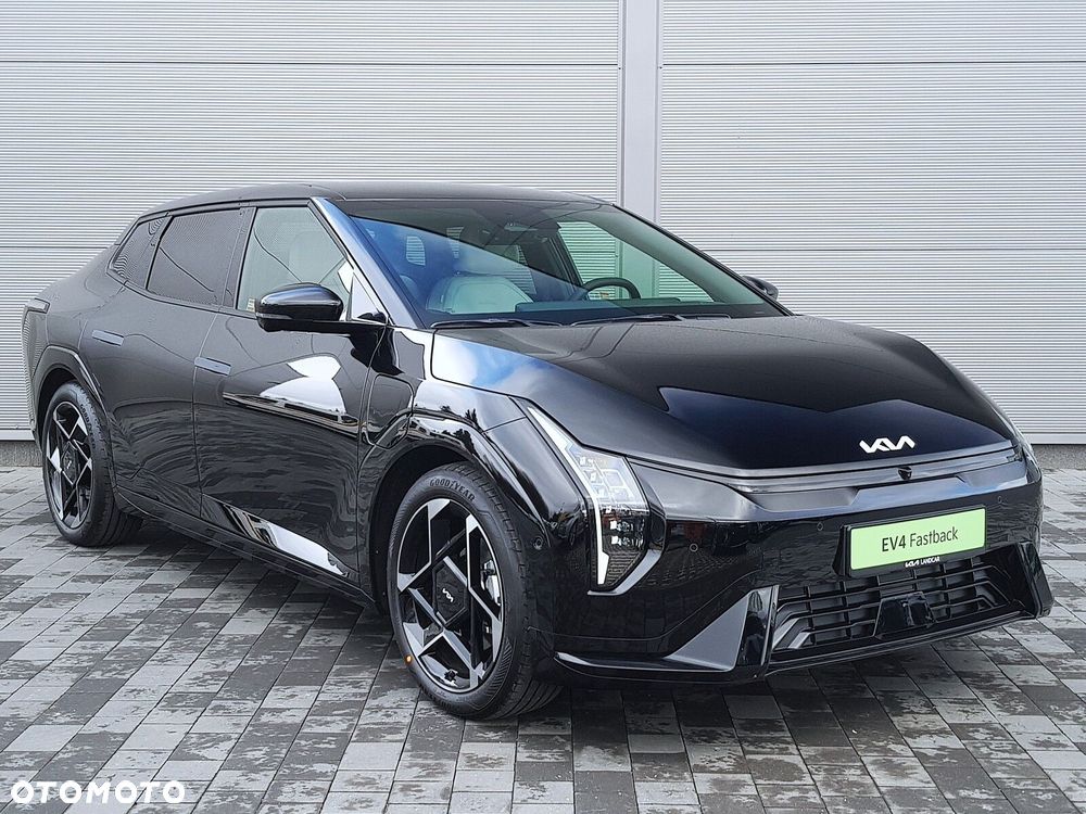 Kia EV4 81.4kWh GT-Line - 4