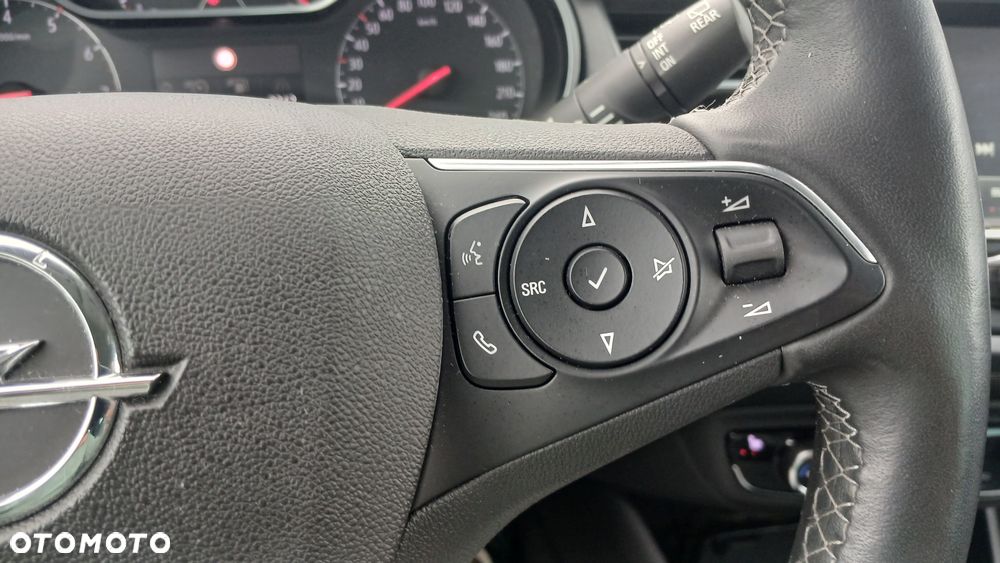 Opel Crossland X - 13