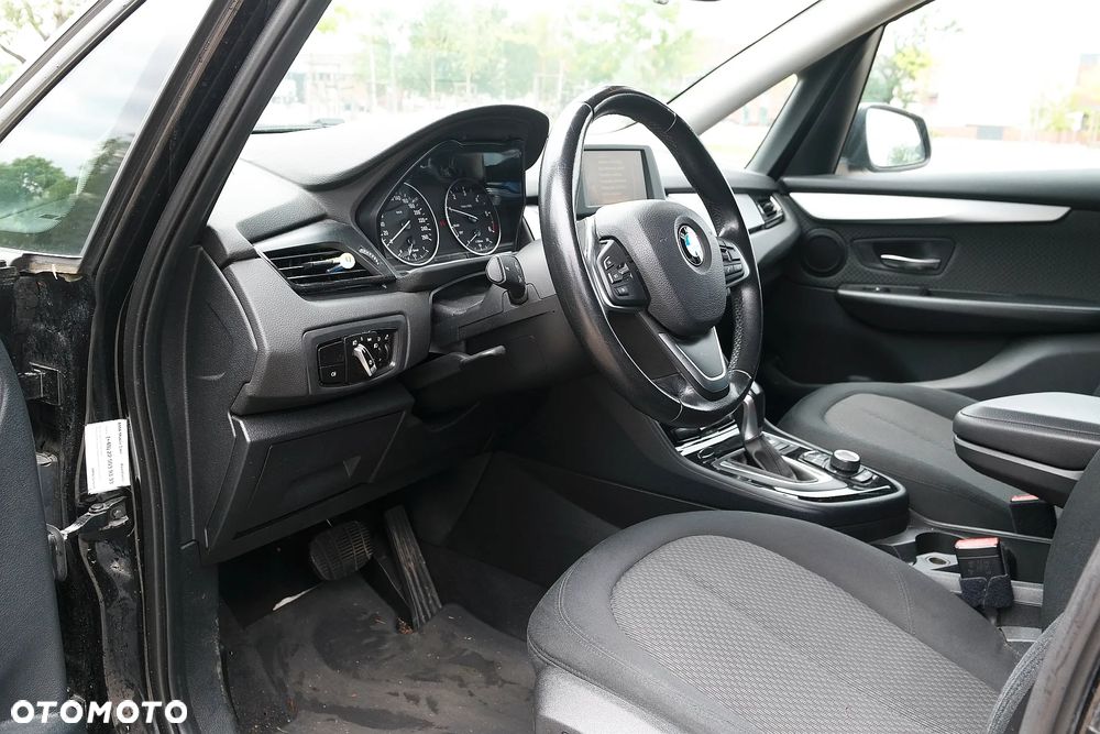BMW Seria 2 - 33
