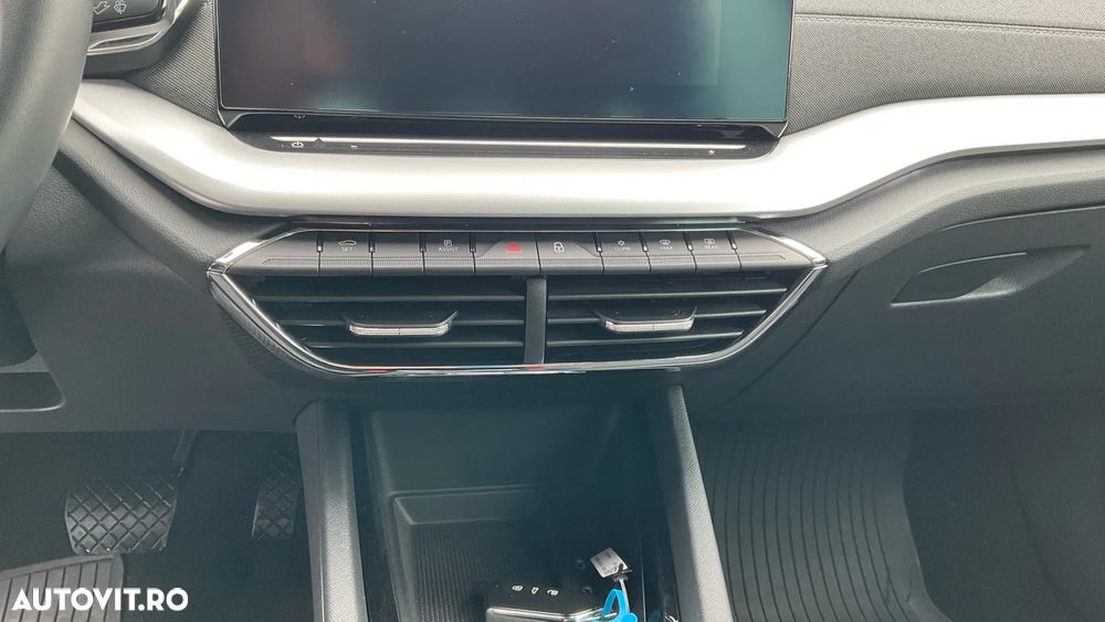 Skoda Octavia 2.0 TDI DSG Style - 36