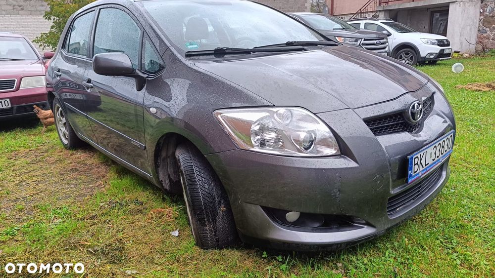 Toyota Auris 2007 photo 2