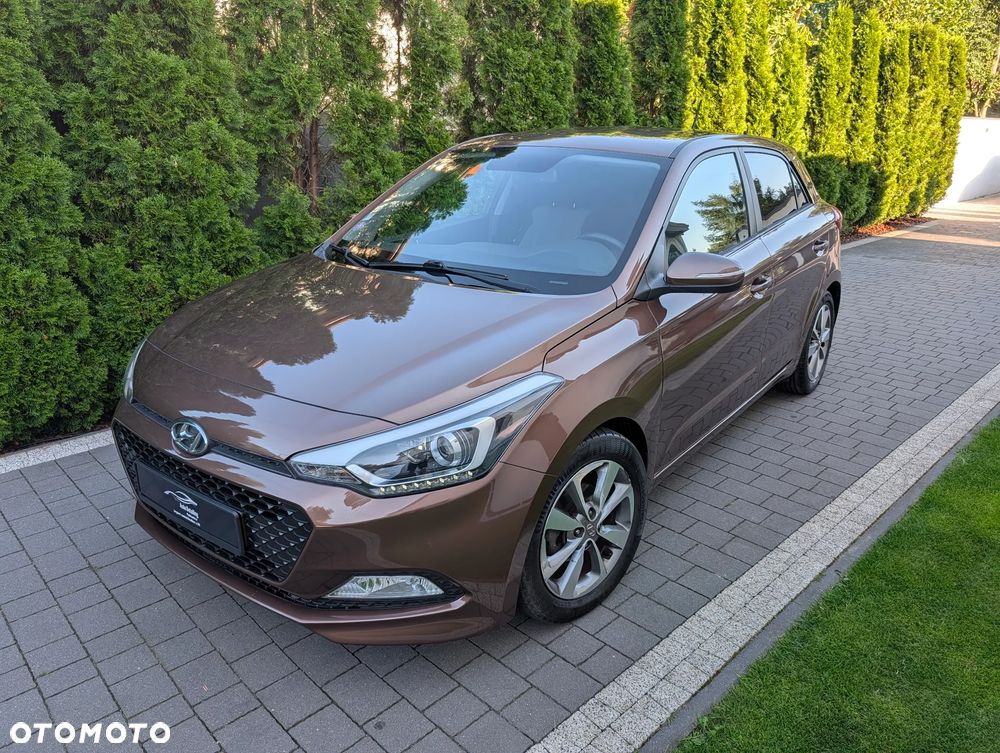 Hyundai i20 - 25