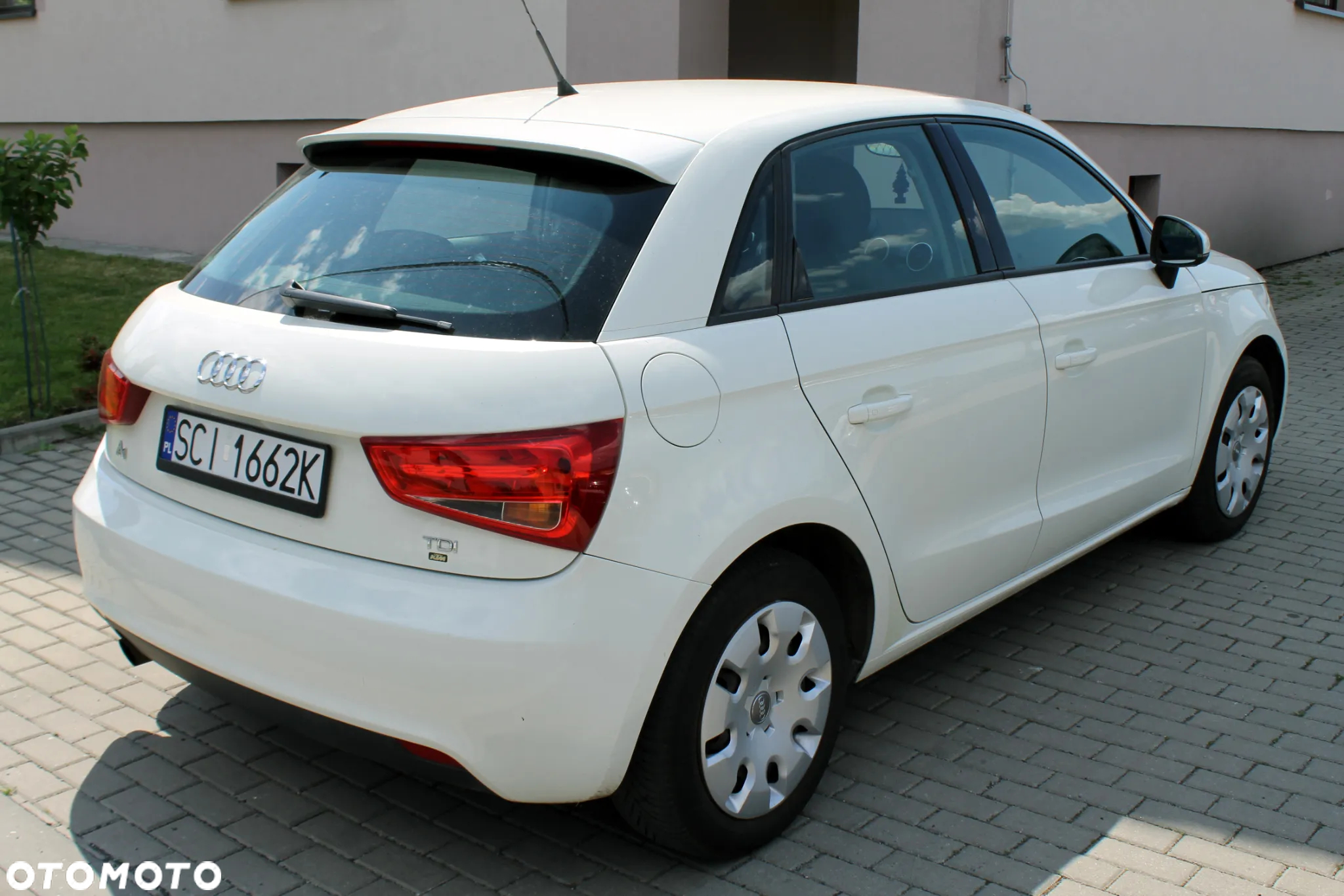 Audi A1 1.6 TDI Sportback admired - 4