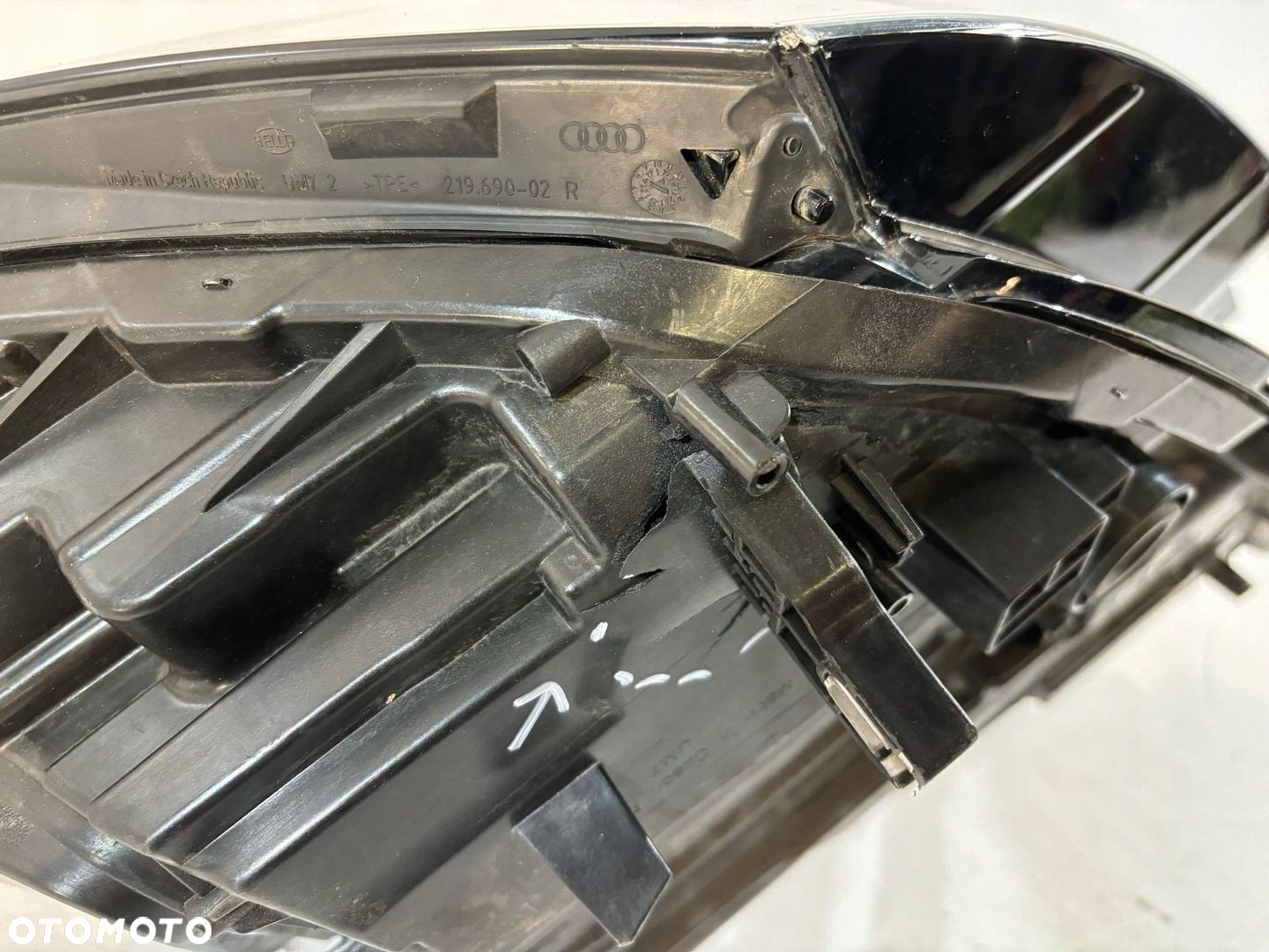 AUDI A6 C8 Lampa przednia Full Led Prawa - 17464 - 10