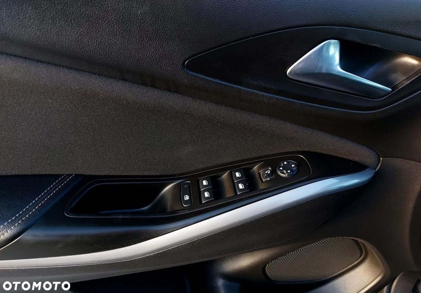 Opel Grandland X - 8