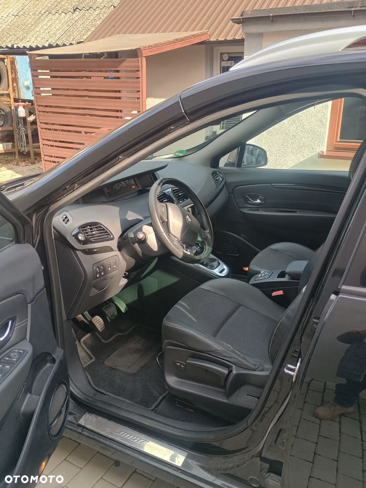 Renault Scenic 1.2 TCe Energy Bose - 9