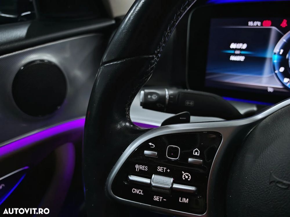 Mercedes-Benz E 200 d 9G-TRONIC Exclusive - 29