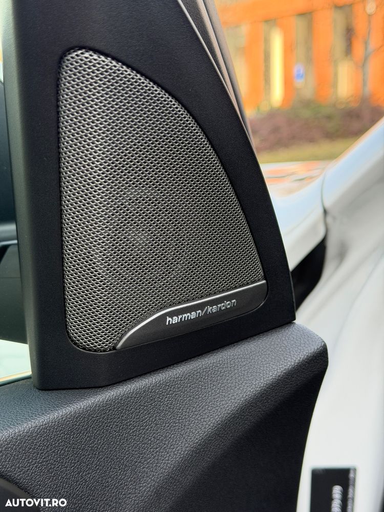 BMW X5 xDrive45e - 30