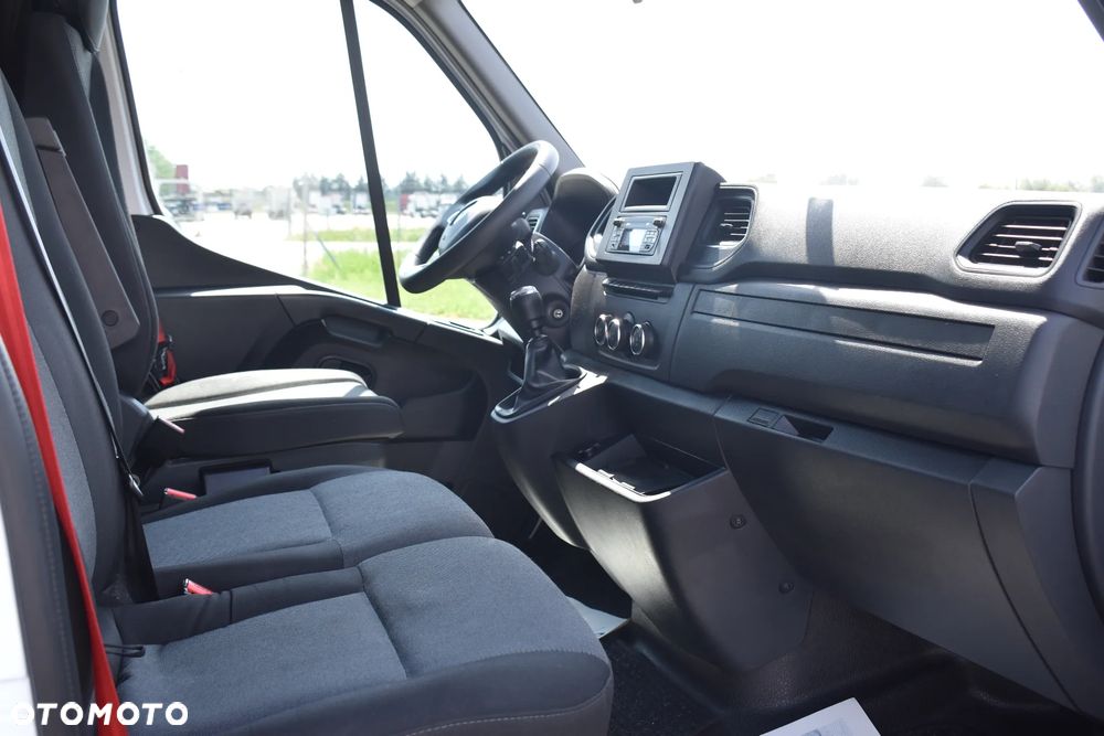 Renault Master - 15