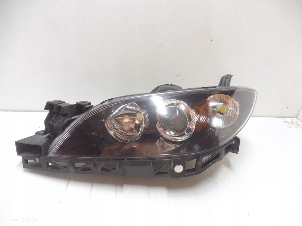 mazda 3 05r lampa lewa zwykla - 1