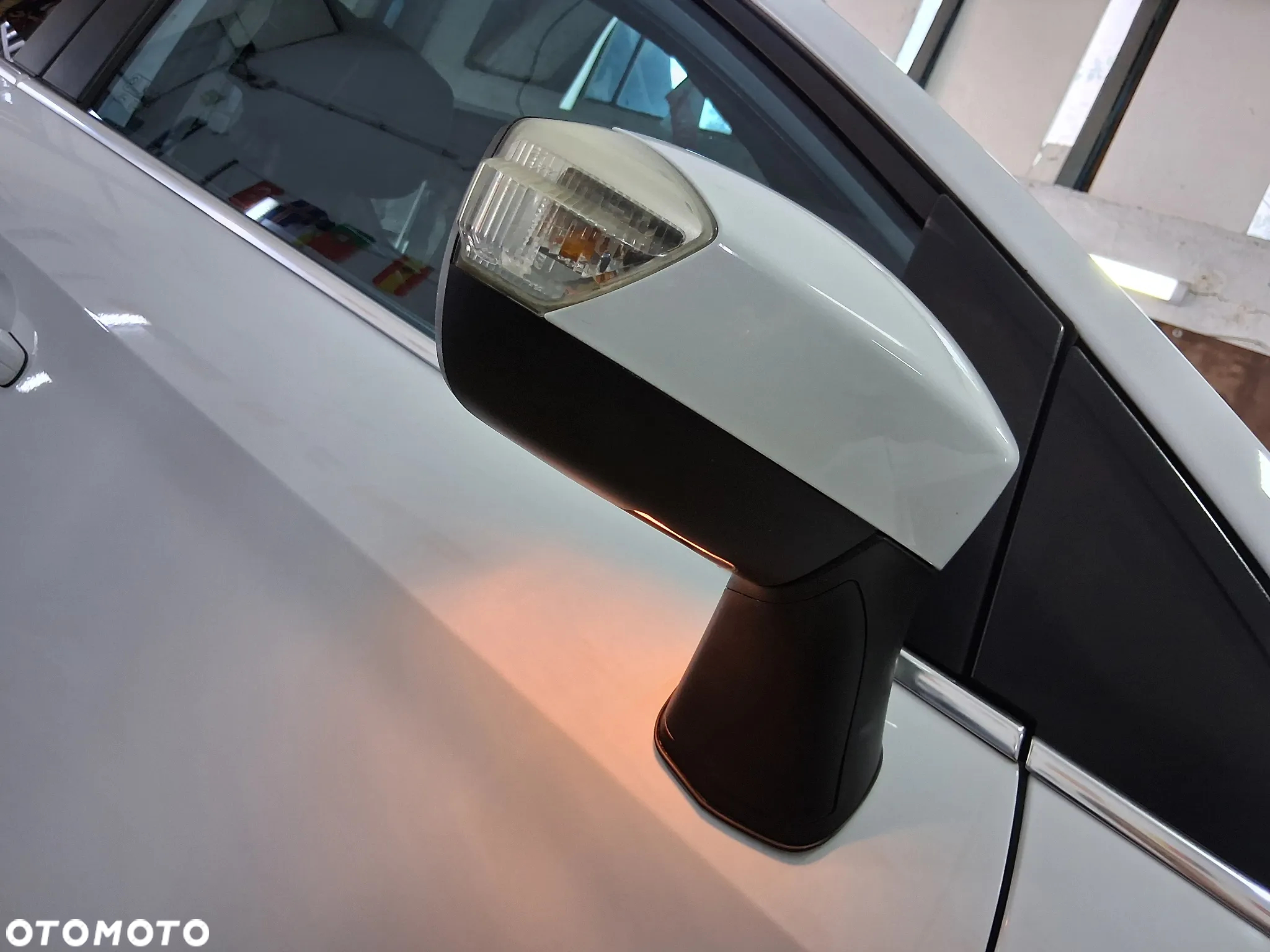 Ford Kuga 2.0 TDCi 4WD Trend - 27