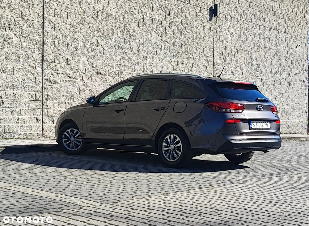 Hyundai i30 - 19