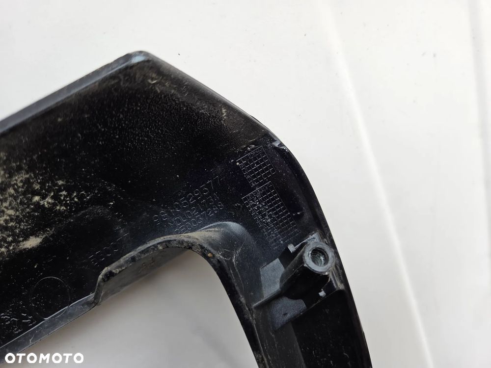 Grill ramka grilla atrapa Peugeot 208 LIFT - 11