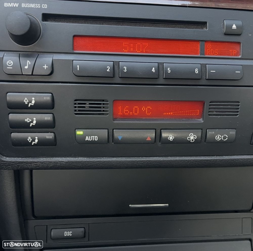 BMW 320 d Sport - 11