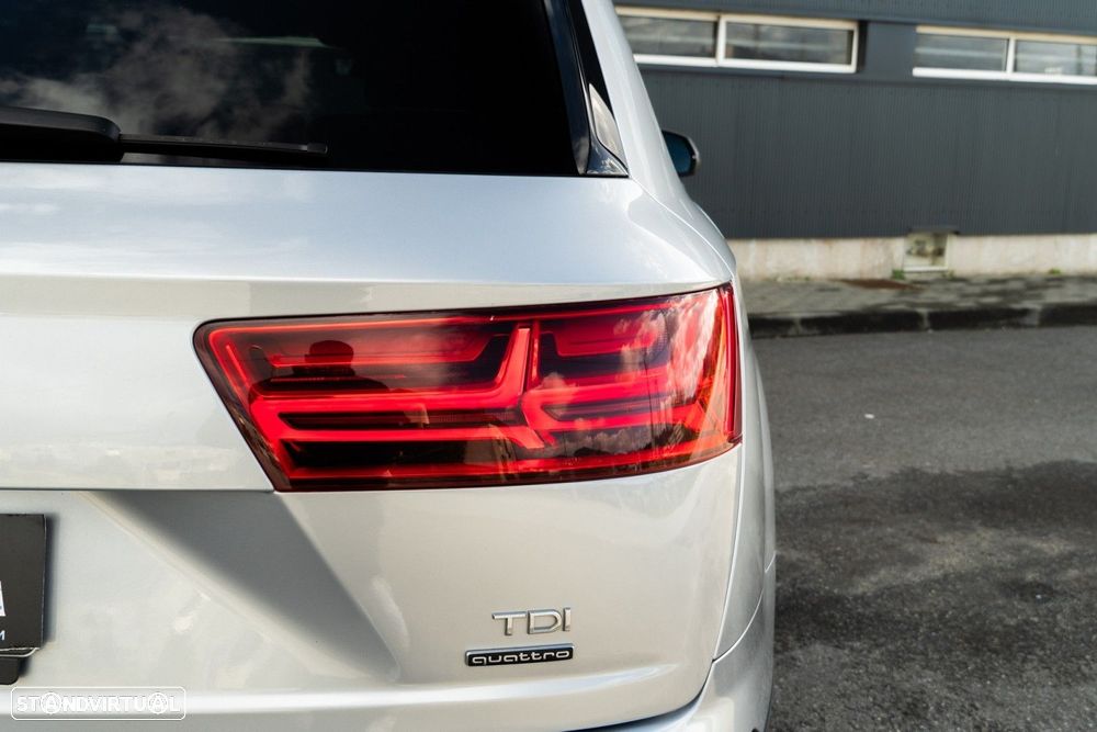 Audi Q7 3.0 V6 TDi quattro S-line Tiptronic - 47