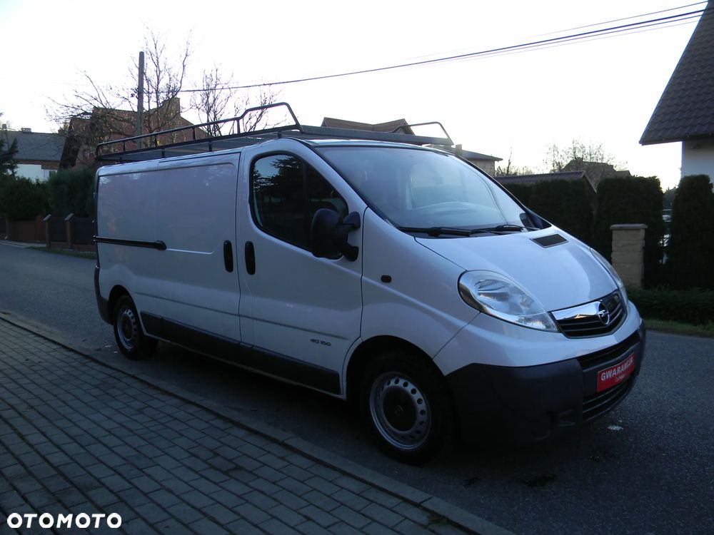 Opel Vivaro - 12