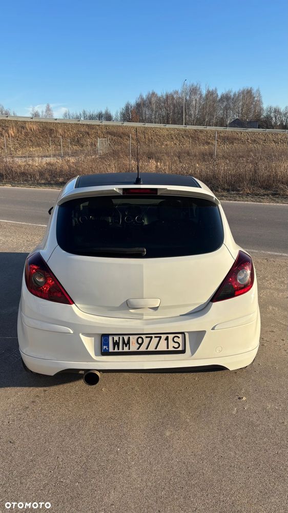 Opel Corsa 1.6 Turbo GSi - 5