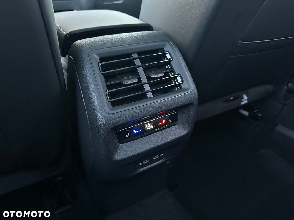 Volkswagen Tiguan - 28