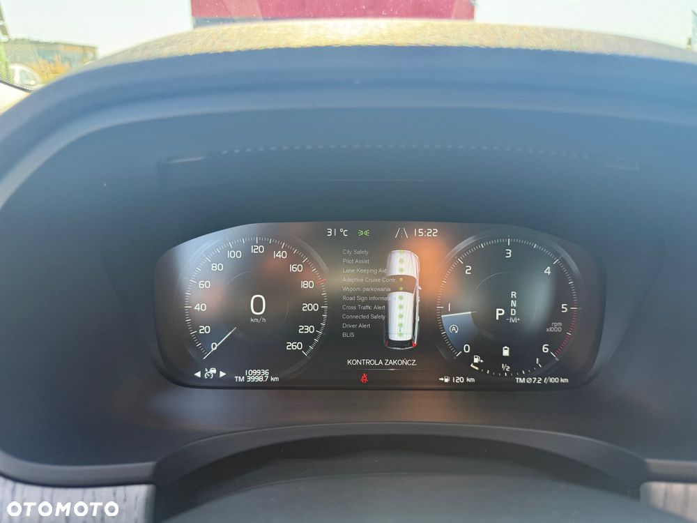 Volvo V90 Cross Country B5 D AWD Pro - 18