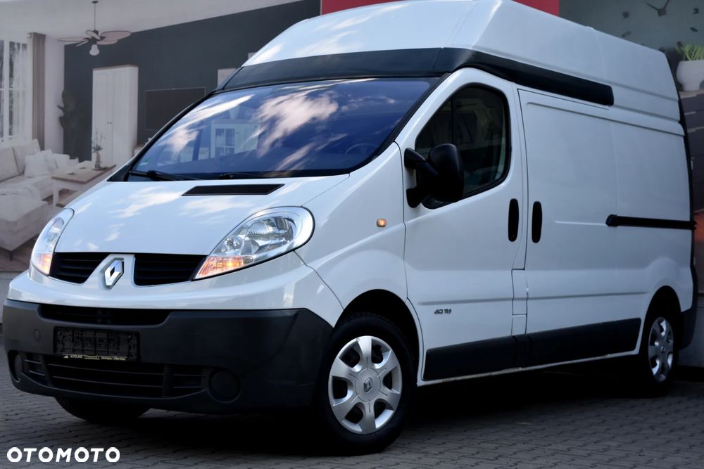 Renault Trafic - 2