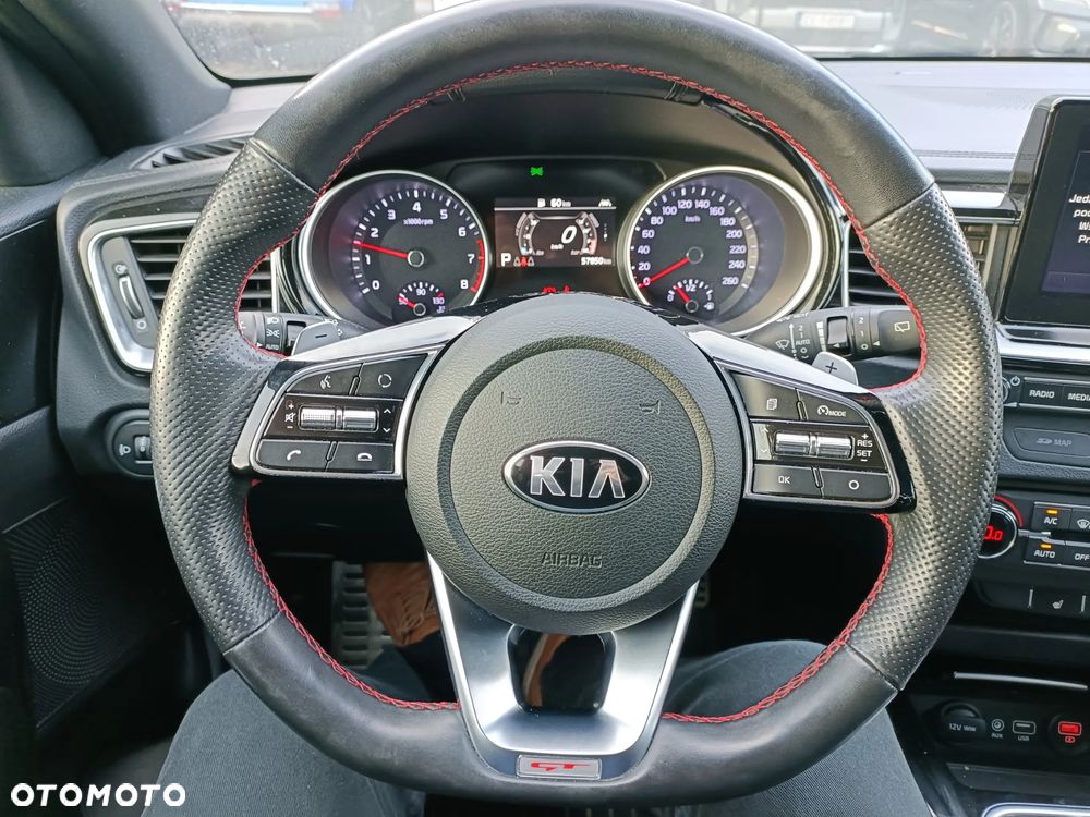 Kia ProCeed 1.6 T-GDI GT DCT - 8