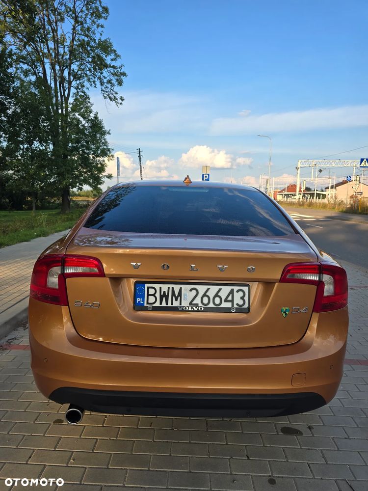 Volvo S60 - 4
