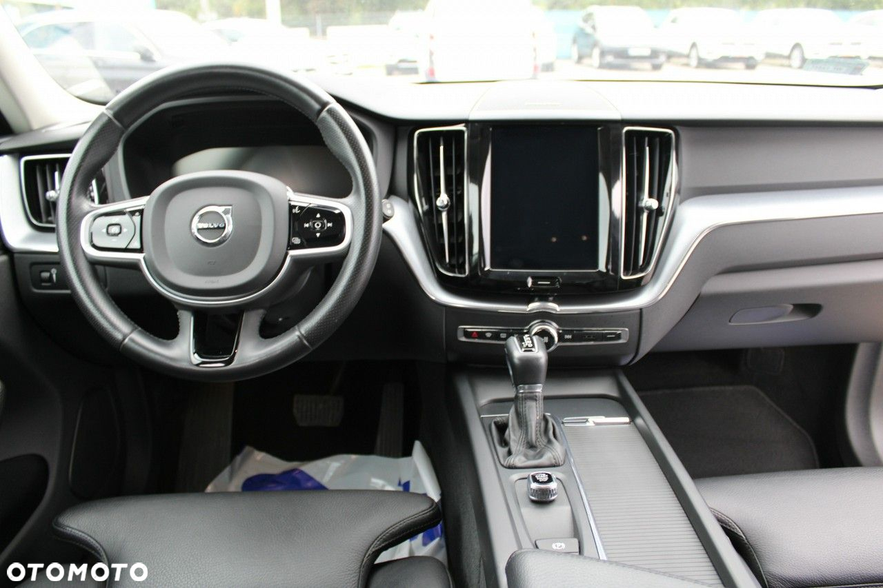 Volvo XC 60 - 16