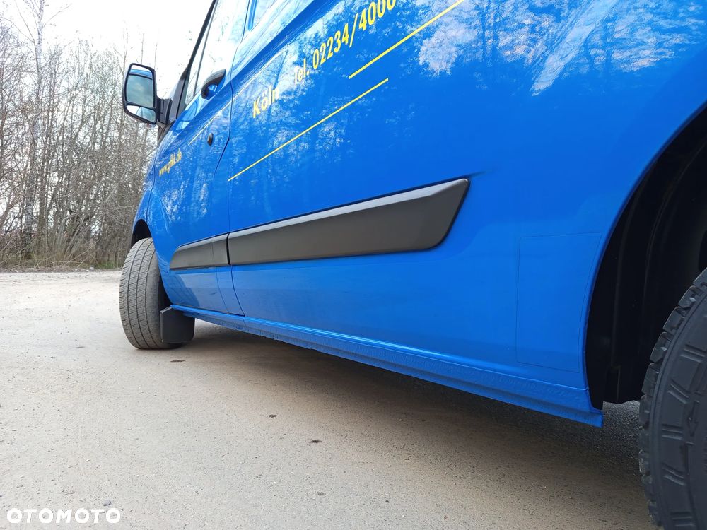 Ford Transit Custom - 13