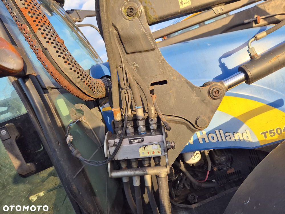New Holland T5040 - 14