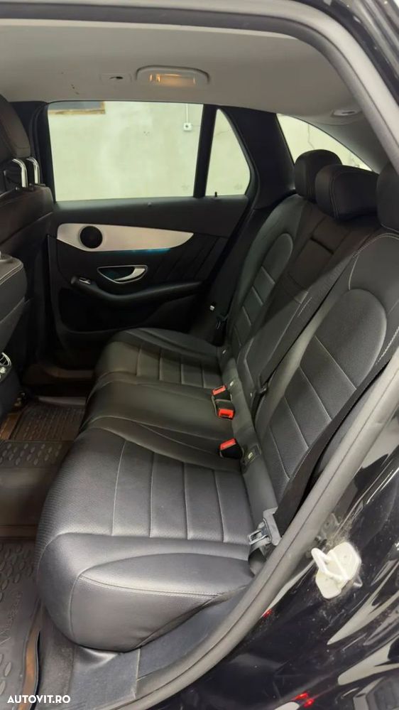 Mercedes-Benz GLC - 25