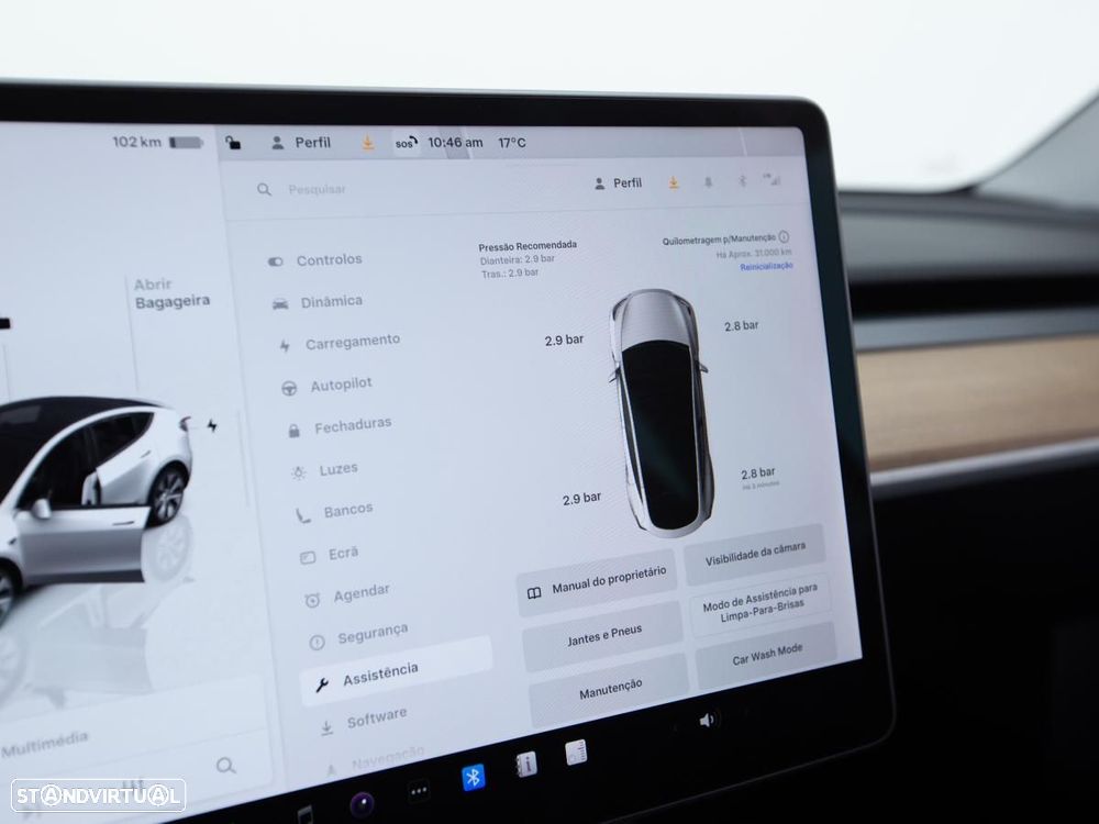 Tesla Model Y Long Range Dual Motor AWD - 27