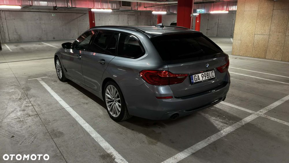 BMW Seria 5 520d Sport Line sport - 6