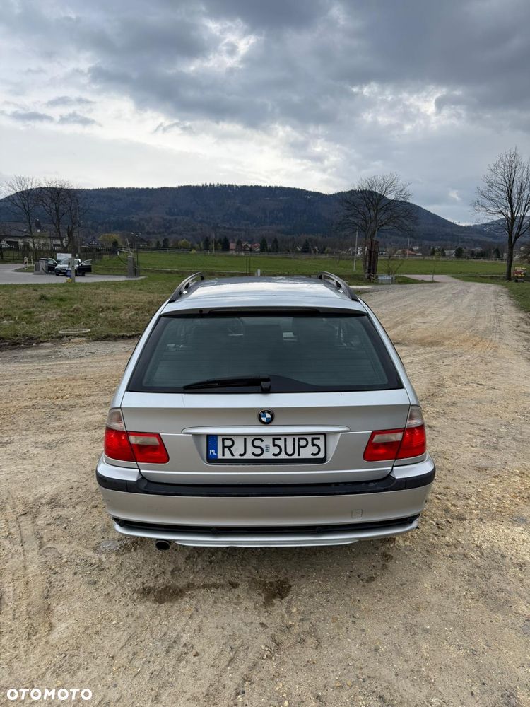 BMW Seria 3 330ix - 7