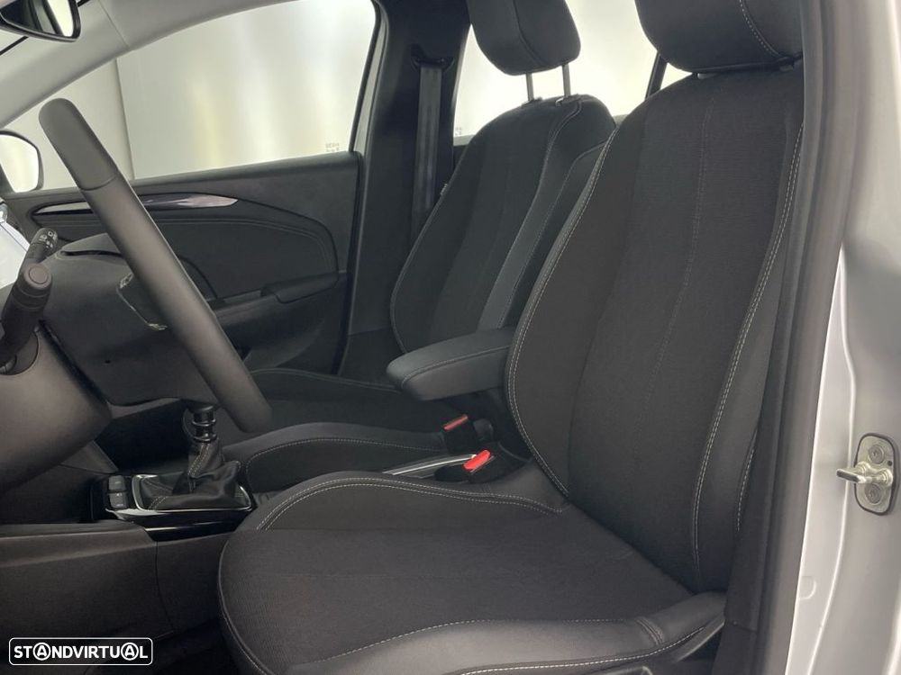 Opel Corsa 1.2 T Elegance — fotografia 18