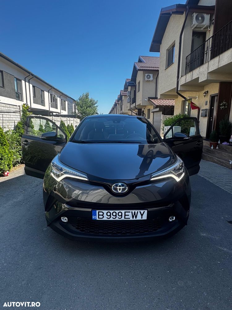 Toyota C-HR 1.8 HSD 122 CP 4x2 CVT C-lassy bi-tone - 2