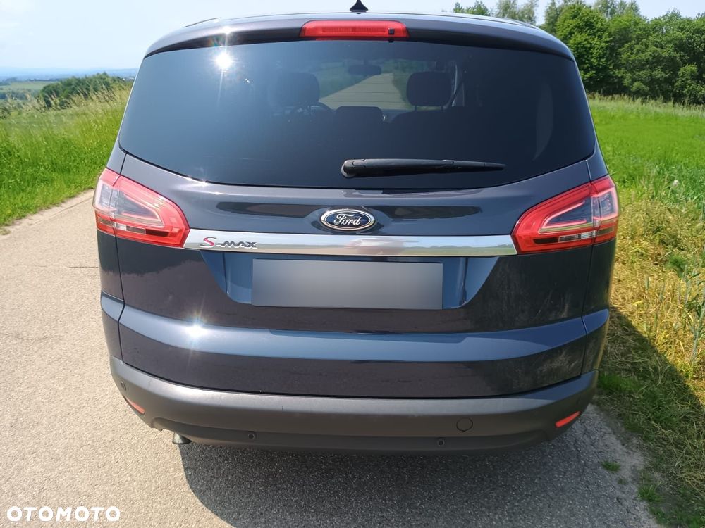 Ford S-Max - 10