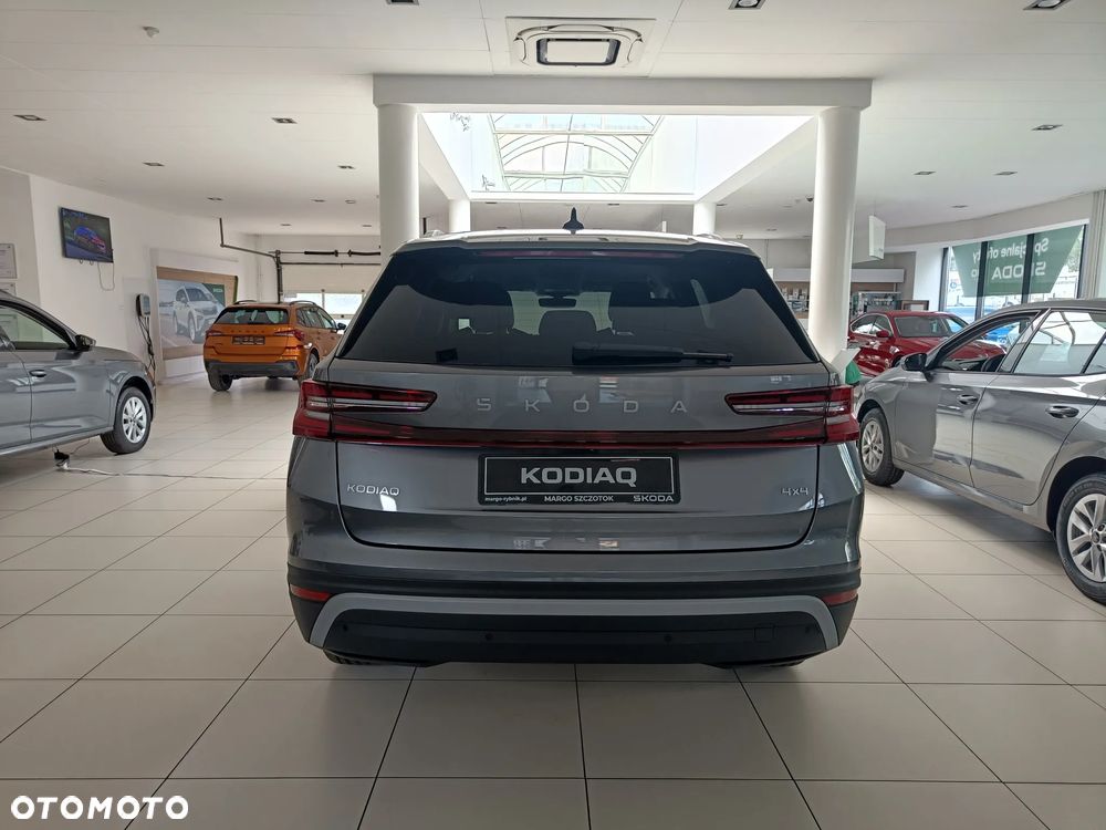 Skoda Kodiaq 2.0 TSI 4x4 Selection DSG - 4