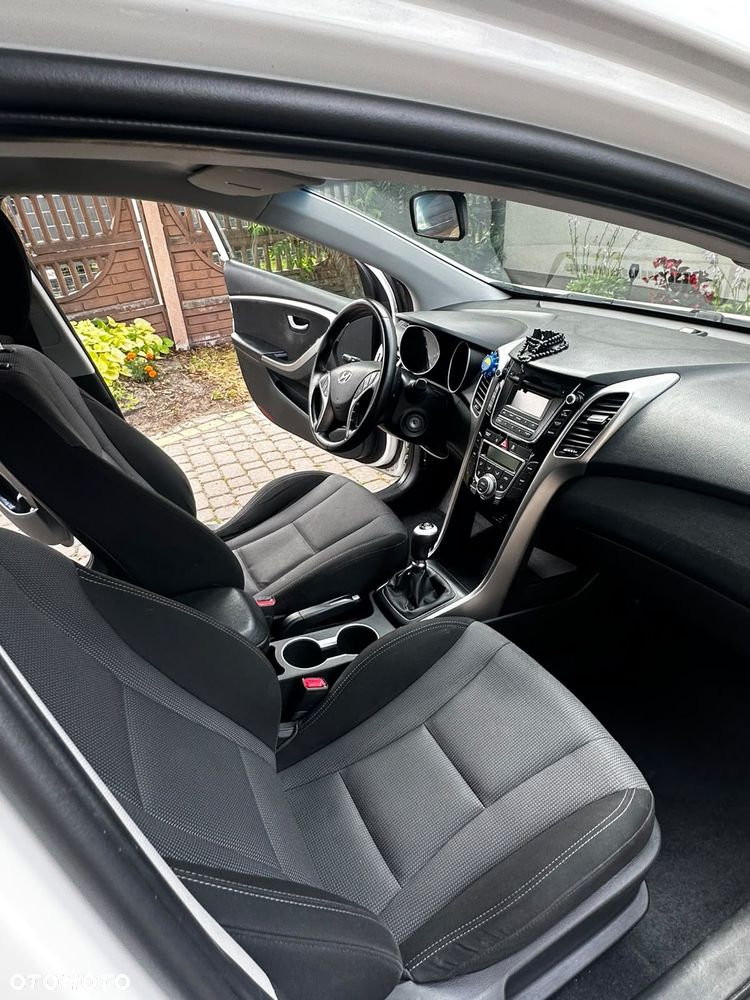 Hyundai i30 1.6 CRDi Comfort - 19