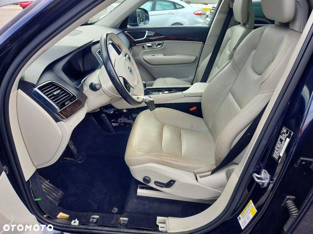 Volvo XC 90 T6 AWD Geartronic Momentum - 7