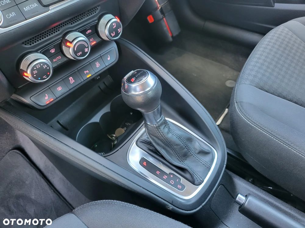Audi A1 1.4 TFSI S tronic Ambition - 17