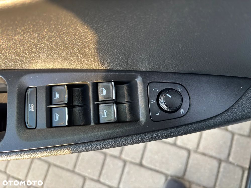 Seat Leon 2.0 TDI DPF Start&Stop FR - 26