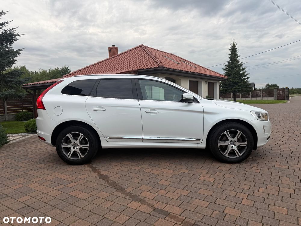 Volvo XC 60 D4 Drive-E Ocean Race - 5