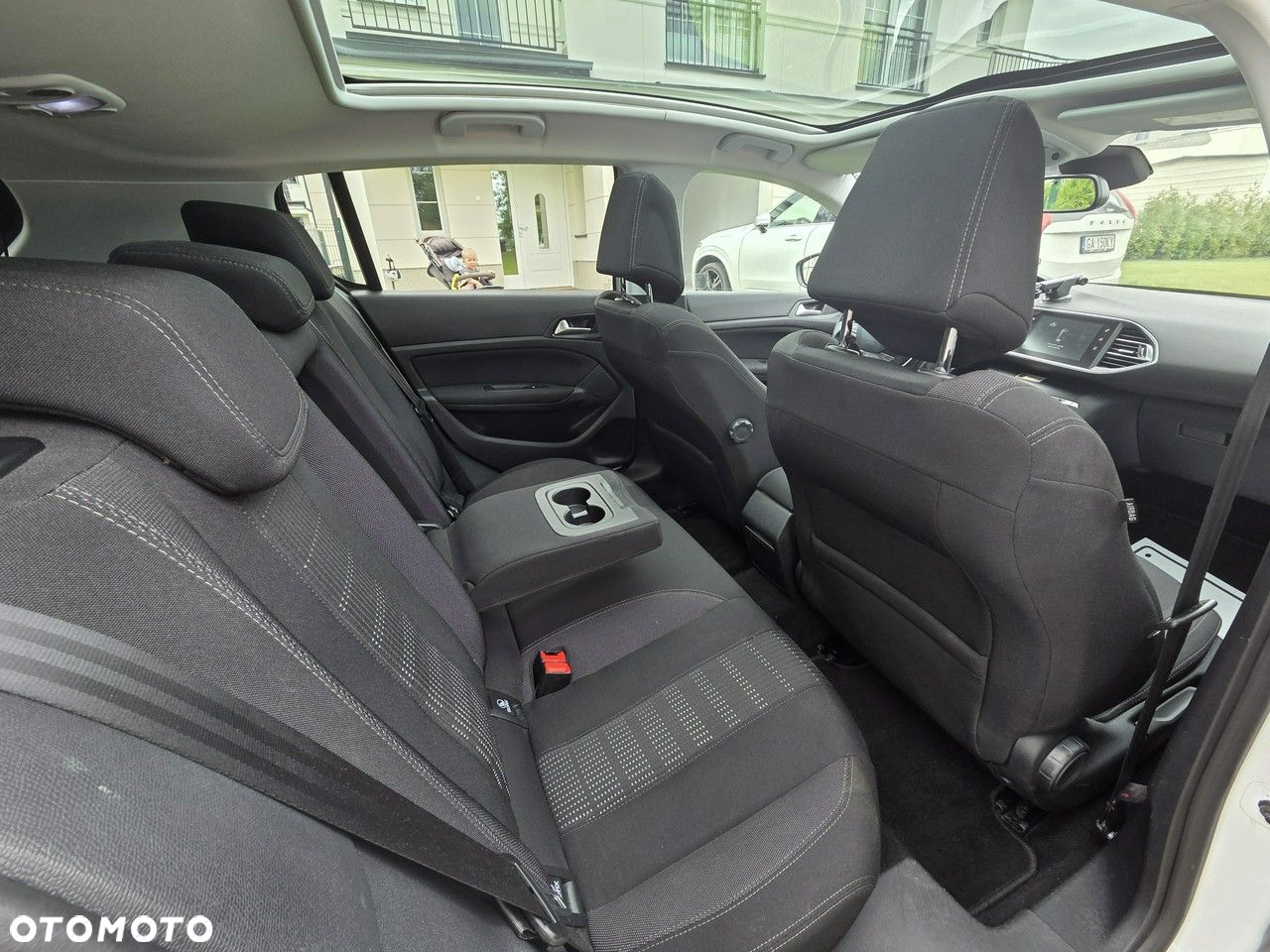 Peugeot 308 - 24